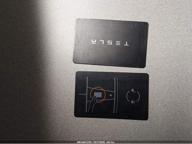 Tesla Model 3 ELECTRIC All Wheel Drive - автомобили, коли, обяви за нови и употребявани 10