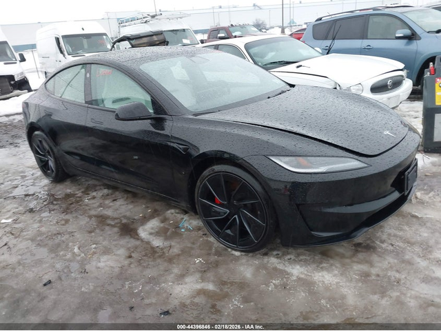 Tesla Model 3 ELECTRIC All Wheel Drive - автомобили, коли, обяви за нови и употребявани 0