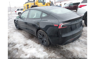 tesla-model-3-electric-all-wheel-drive - 2