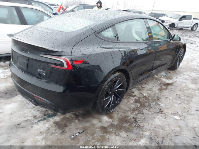 Tesla Model 3 ELECTRIC All Wheel Drive - автомобили, коли, обяви за нови и употребявани 3