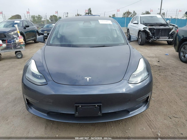 Tesla Model 3 ELECTRIC All Wheel Drive - автомобили, коли, обяви за нови и употребявани 12
