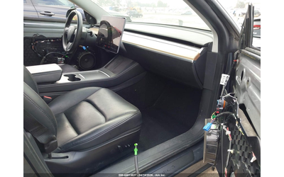 tesla-model-3-electric-all-wheel-drive - 4