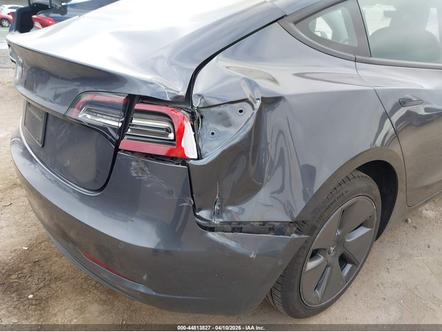 Tesla Model 3 ELECTRIC All Wheel Drive - автомобили, коли, обяви за нови и употребявани 5