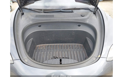 Tesla Model 3 ELECTRIC All Wheel Drive - автомобили, коли, обяви за нови и употребявани 9