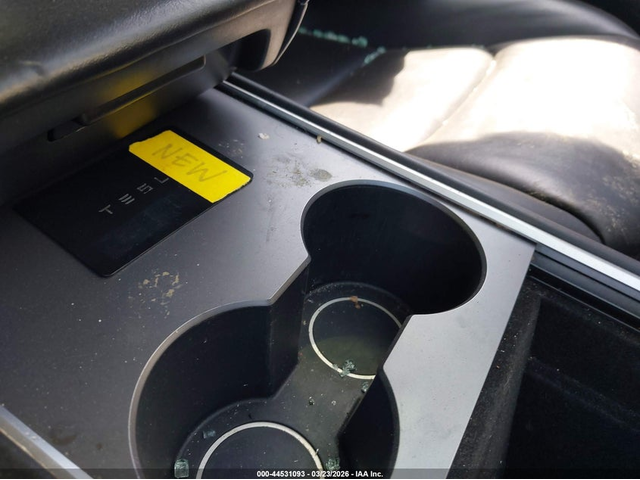 Tesla Model 3 ELECTRIC All Wheel Drive - автомобили, коли, обяви за нови и употребявани 10