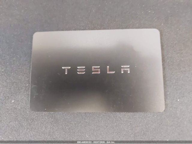 Tesla Model 3 ELECTRIC All Wheel Drive - автомобили, коли, обяви за нови и употребявани 10