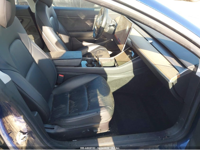 Tesla Model 3 ELECTRIC All Wheel Drive - автомобили, коли, обяви за нови и употребявани 4