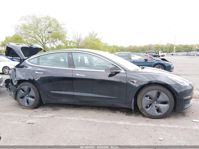 Tesla Model 3 ELECTRIC All Wheel Drive - автомобили, коли, обяви за нови и употребявани 12