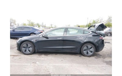 Tesla Model 3 ELECTRIC All Wheel Drive - автомобили, коли, обяви за нови и употребявани 13