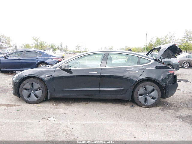 Tesla Model 3 ELECTRIC All Wheel Drive - автомобили, коли, обяви за нови и употребявани 13