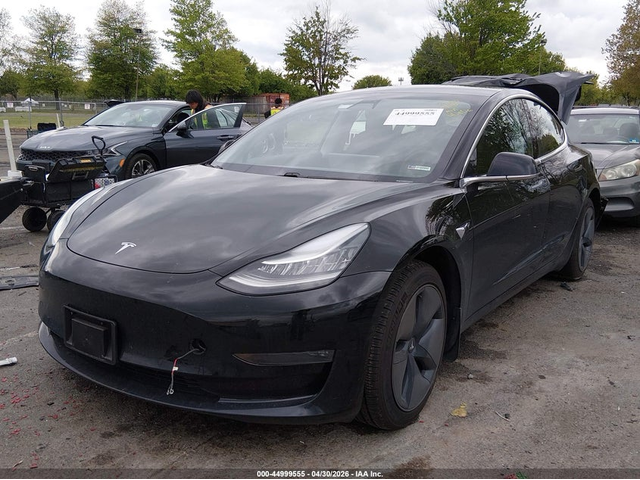Tesla Model 3 ELECTRIC All Wheel Drive - автомобили, коли, обяви за нови и употребявани 1