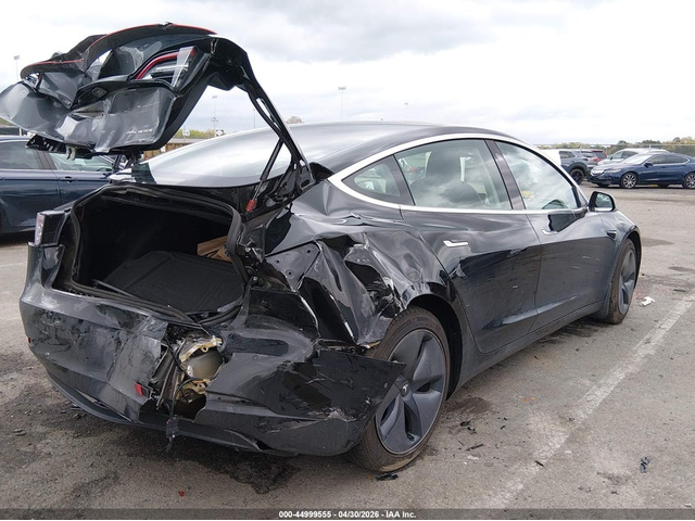 Tesla Model 3 ELECTRIC All Wheel Drive - автомобили, коли, обяви за нови и употребявани 3