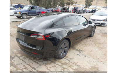tesla-model-3-electric-rear-wheel-drive - 3