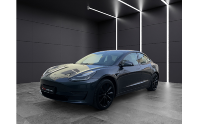 tesla-model-3-long-range-dual-awd - 1