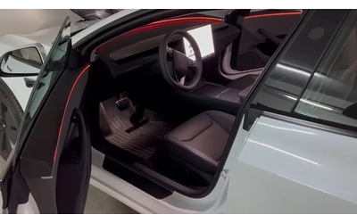 tesla-model-3-model-3-rwd - 4