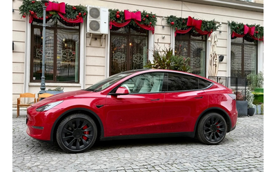 TESLA Model 3 Model Y AWD Long Range - автомобили, коли, обяви за нови и употребявани 4