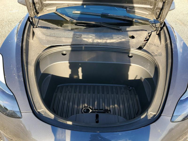 Tesla Model 3 Rear-wheel drive - автомобили, коли, обяви за нови и употребявани 11