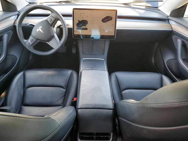 Tesla Model 3 Rear-wheel drive - автомобили, коли, обяви за нови и употребявани 8