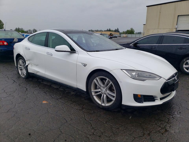 Tesla Model 3 Rear Wheel Drive - автомобили, коли, обяви за нови и употребявани 3
