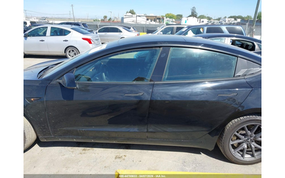 Tesla Model 3 U   U Rear Wheel Drive - автомобили, коли, обяви за нови и употребявани 13