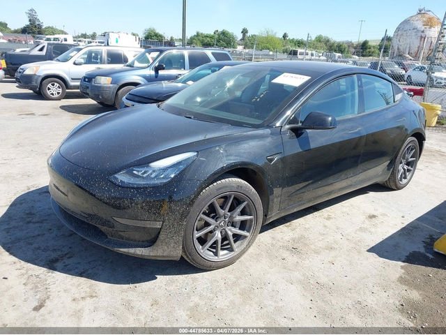 Tesla Model 3 U   U Rear Wheel Drive - автомобили, коли, обяви за нови и употребявани 1