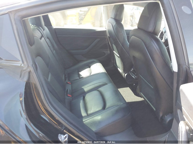 Tesla Model 3 U   U Rear Wheel Drive - автомобили, коли, обяви за нови и употребявани 7