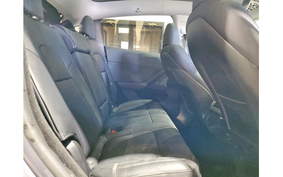 Tesla MODEL ALL WHEEL DRIVE - автомобили, коли, обяви за нови и употребявани 10