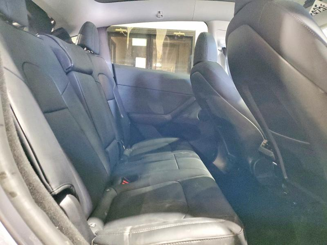 Tesla MODEL ALL WHEEL DRIVE - автомобили, коли, обяви за нови и употребявани 10