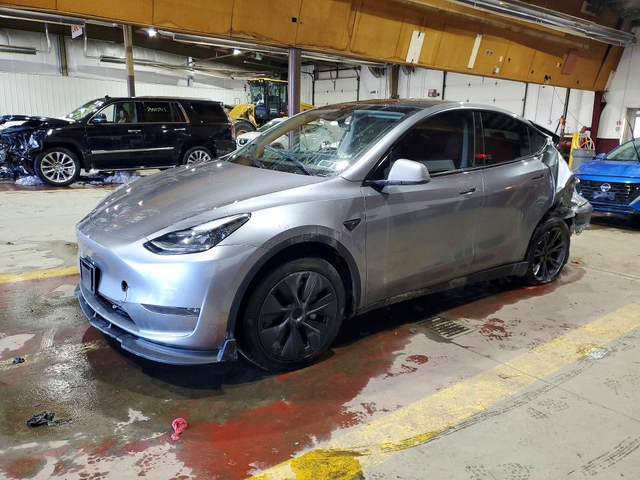 Tesla MODEL ALL WHEEL DRIVE - автомобили, коли, обяви за нови и употребявани 1