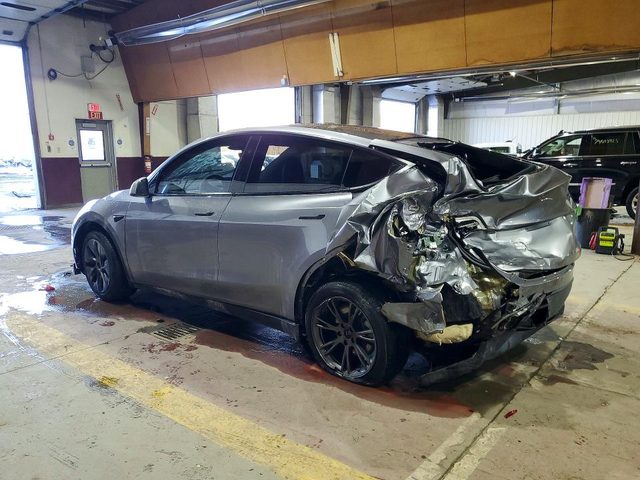 Tesla MODEL ALL WHEEL DRIVE - автомобили, коли, обяви за нови и употребявани 2