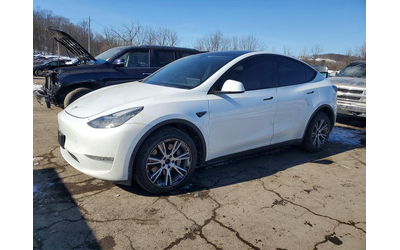 tesla-model-all-wheel-drive - 0