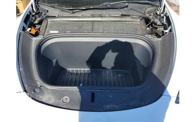 Tesla MODEL ALL WHEEL DRIVE - автомобили, коли, обяви за нови и употребявани 10