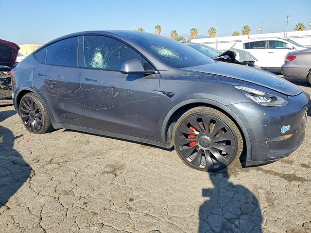 Tesla MODEL ALL WHEEL DRIVE - автомобили, коли, обяви за нови и употребявани 3
