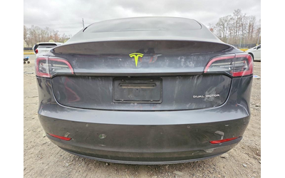 tesla-model-all-wheel-drive - 5