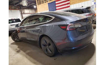 tesla-model-all-wheel-drive - 1