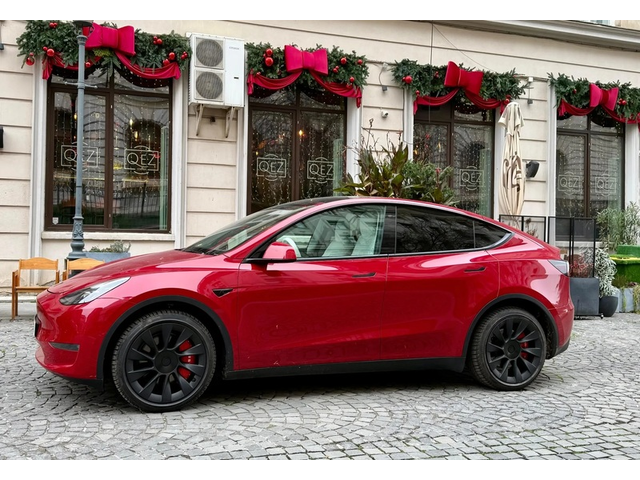TESLA Model Model Y AWD Long Range - автомобили, коли, обяви за нови и употребявани 4