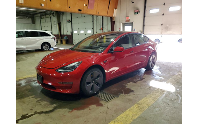 tesla-model-rear-wheel-drive - 1