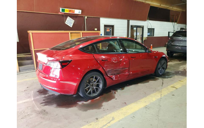 tesla-model-rear-wheel-drive - 3