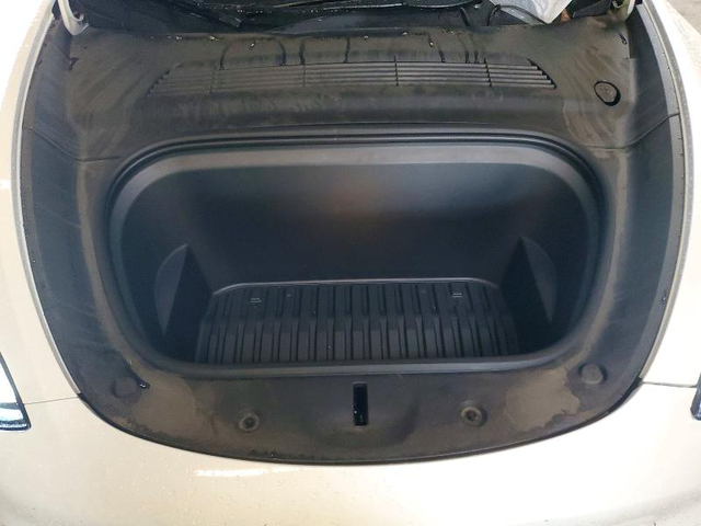 Tesla MODEL Rear-wheel drive - автомобили, коли, обяви за нови и употребявани 12