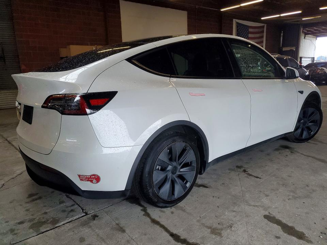 Tesla MODEL Rear-wheel drive - автомобили, коли, обяви за нови и употребявани 3