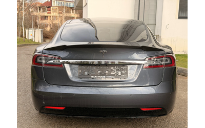 tesla-model-s - 5
