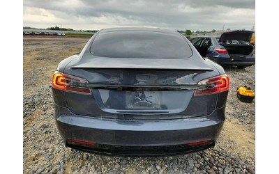 tesla-model-s - 5