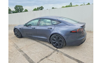 tesla-model-s - 1