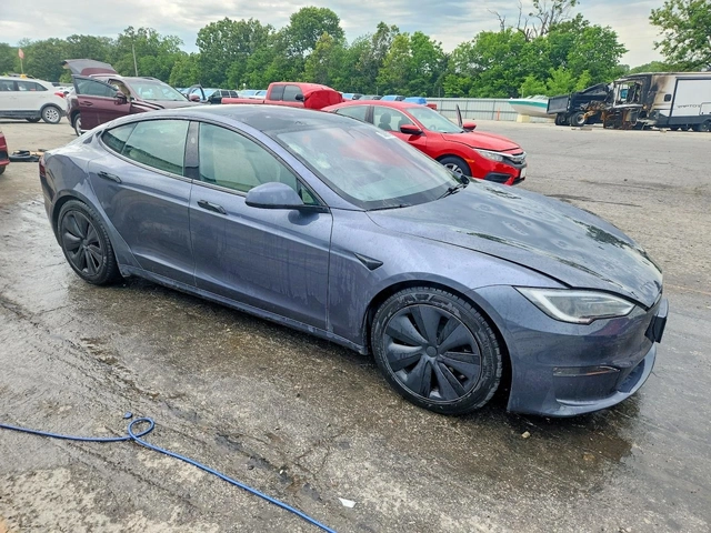 Tesla Model S AWD - автомобили, коли, обяви за нови и употребявани 3