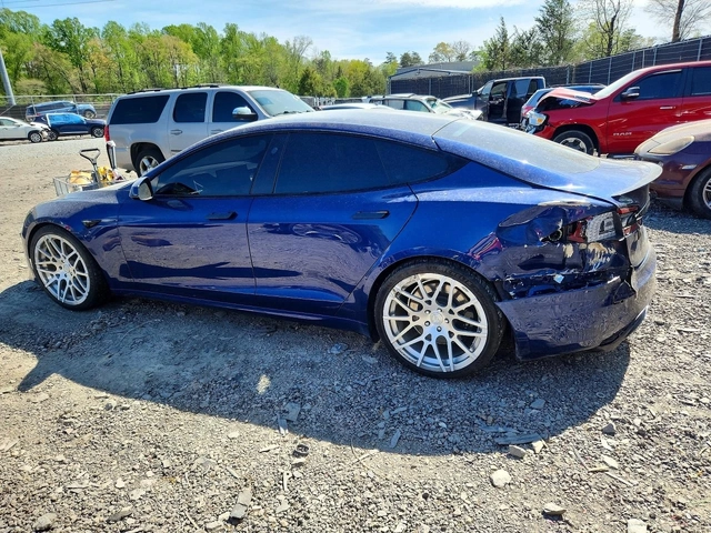 Tesla Model S PLAID - автомобили, коли, обяви за нови и употребявани 2