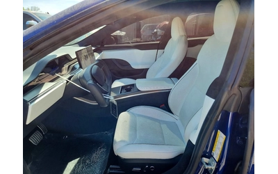 Tesla Model S PLAID - автомобили, коли, обяви за нови и употребявани 6