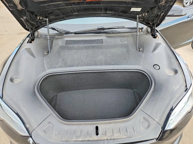 Tesla Model S AWD FSDC - автомобили, коли, обяви за нови и употребявани 10