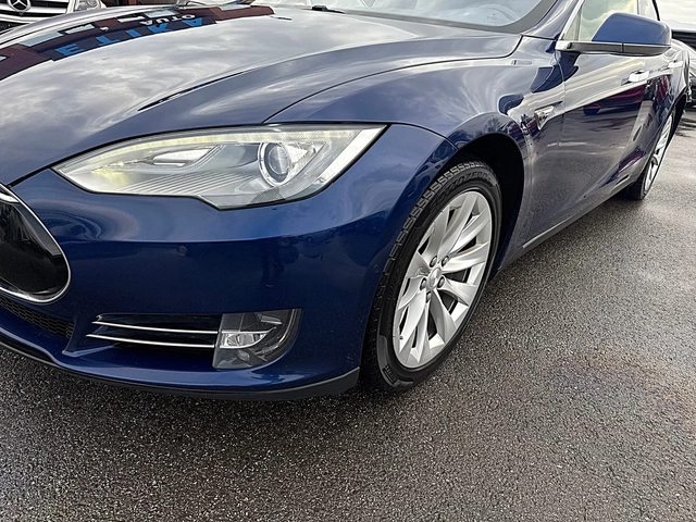 Tesla Model S S85-DISTRONIK-LED-BIXENON-NAVI-БЕЗПЛАТНО ЗАРЕЖДАНЕ - автомобили, коли, обяви за нови и употребявани 3