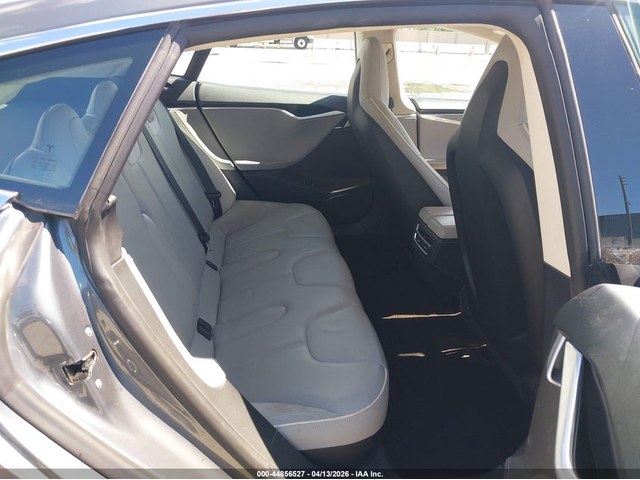 Tesla Model S ELECTRIC Rear Wheel Drive - автомобили, коли, обяви за нови и употребявани 7