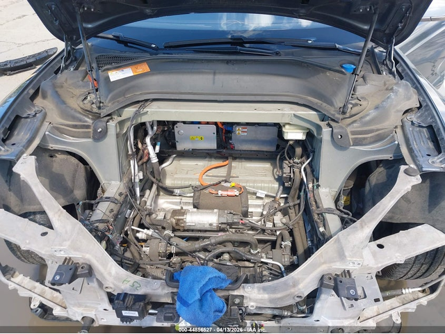 Tesla Model S ELECTRIC Rear Wheel Drive - автомобили, коли, обяви за нови и употребявани 9